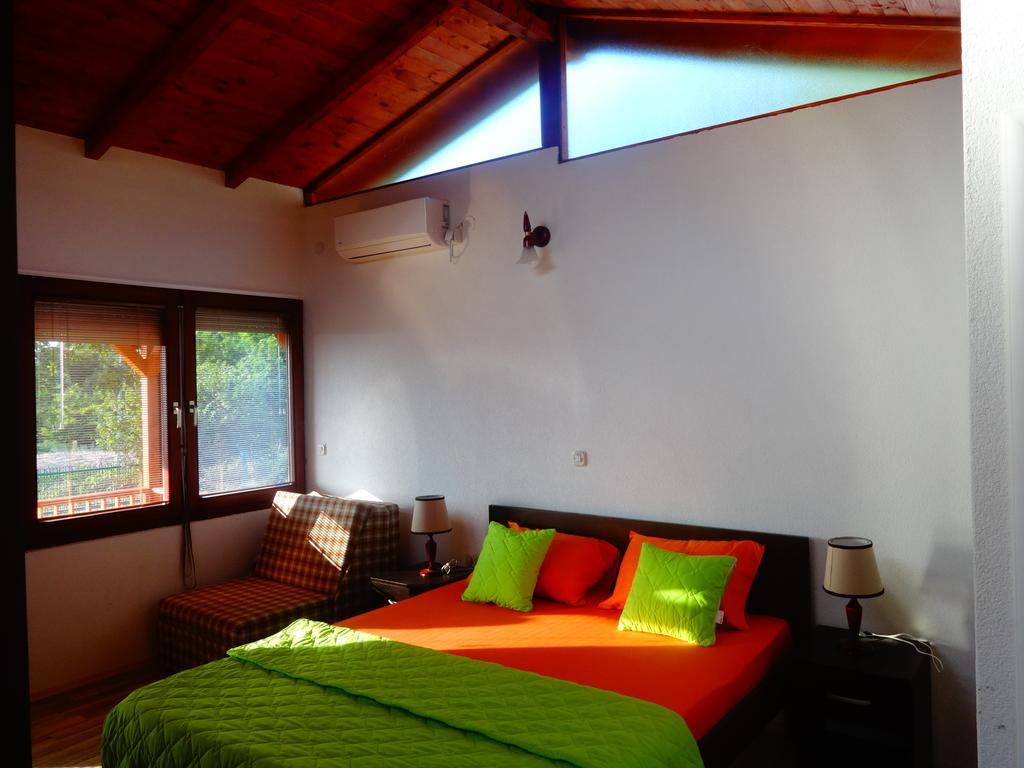 Karali Apartments Lagadin Exterior photo